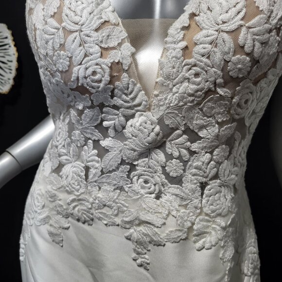 NWT~$2150~JUSTIN ALEXANDER~10/12~IVORY FIT & FLARE MERMAID LACE WEDDING DRESS - Picture 3 of 16